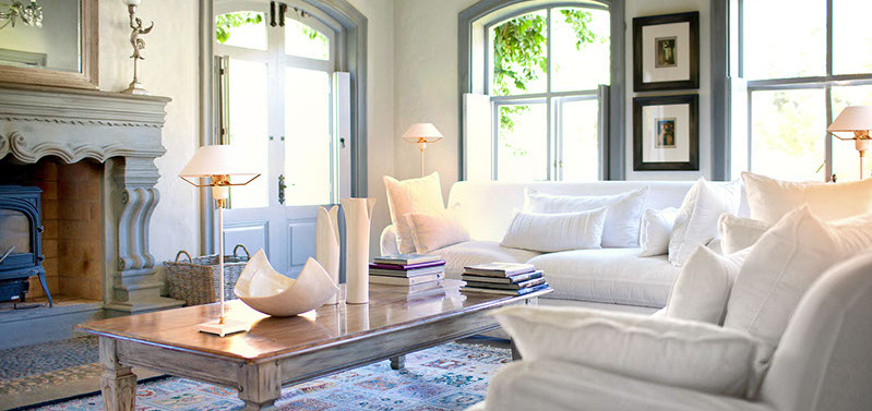 Luzzante Tischleuchte undLuzzante Stableuchte in Provence Interior