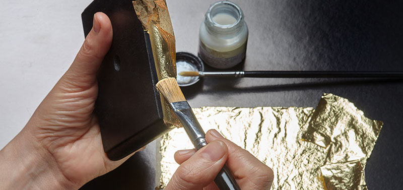 Luzzante Leuchte Kanten vergolden